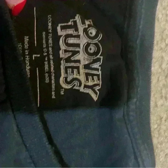 Looney Tunes classic characters T-shirt - Picture 4 of 4